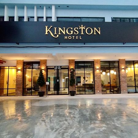 Kingston Hotel 7 - Johor Bharu Джохор Бахру Екстериор снимка